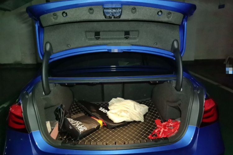 Used BMW 3 Series 2019 320i M Sport Package Trunk
