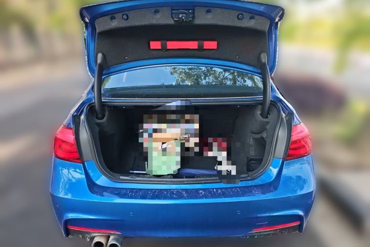 Used BMW 3 Series 2019 320Li M Sport Package Trunk