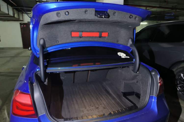 Used BMW 3 Series 2019 320Li M Sport Package Trunk