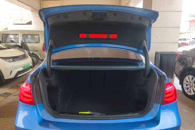Used BMW 3 Series 2019 320Li M Luxury Package Trunk
