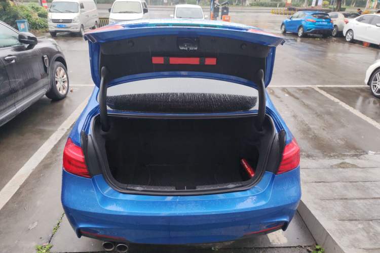 Used BMW 3 Series 2019 320Li M Luxury Package Trunk