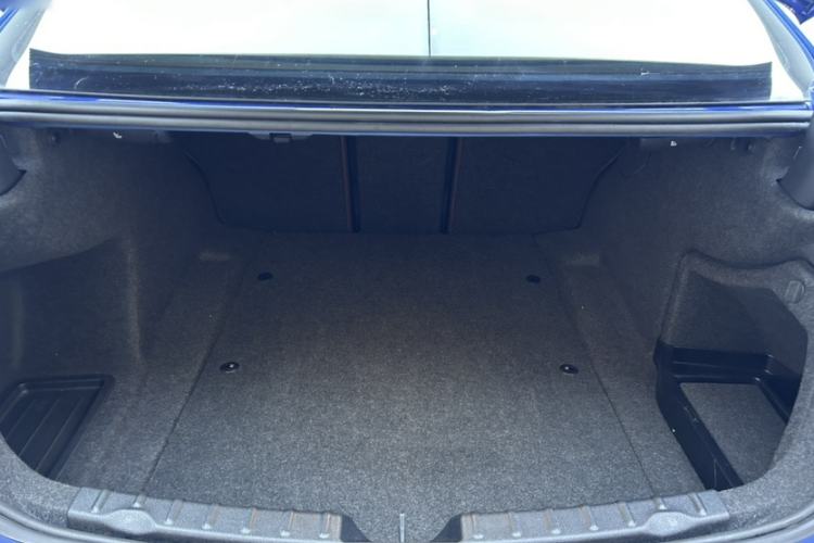 Used BMW 3 Series 2019 320Li M Sport Package Trunk