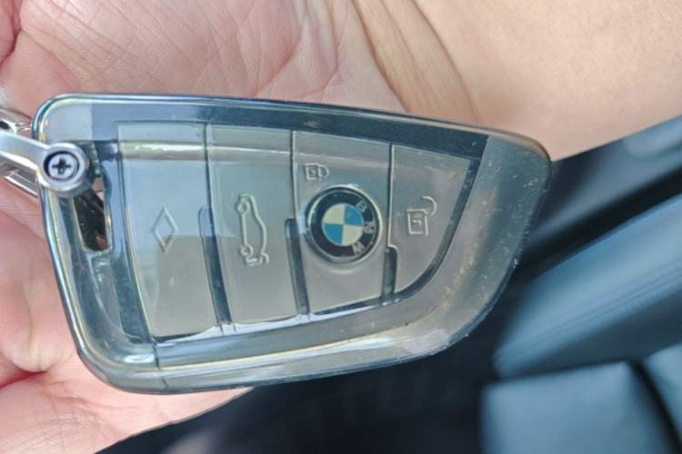 Used BMW 3 Series 2019 320i M Sport Package Vehicle Key