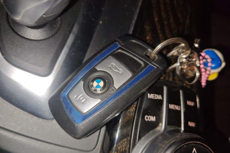 Used BMW 3 Series 2019 320Li M Sport Night Edition Vehicle Key