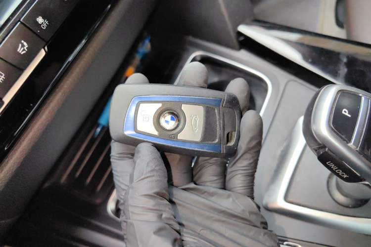 Used BMW 3 Series 2019 320Li M Sport Package Vehicle Key