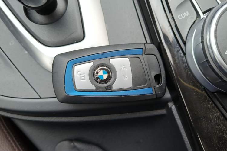 Used BMW 3 Series 2019 320Li M Sport Night Edition Vehicle Key