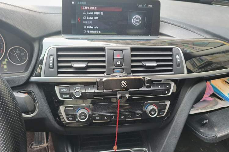 Used BMW 3 Series 2019 320Li Fashion Model Audio And AC Panel