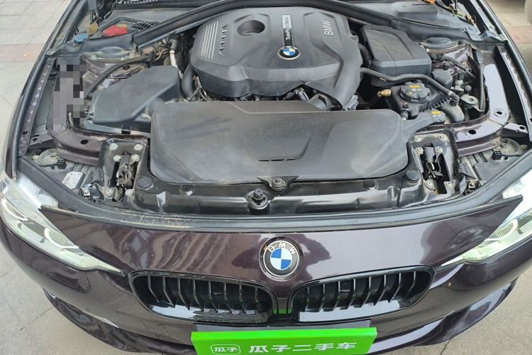 Used BMW 3 Series 2019 320Li Fashion Model Engine Bay