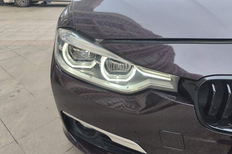 Used BMW 3 Series 2019 320Li Fashion Model Right Front Headlight
