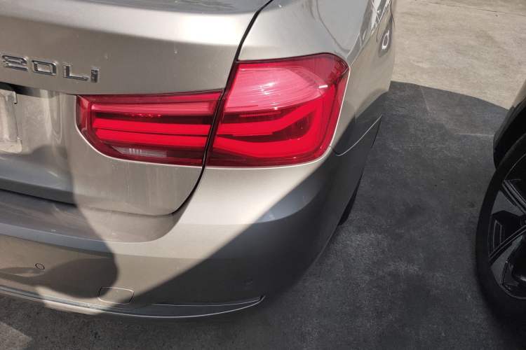 Used BMW 3 Series 2019 320Li Fashion Model Right Rear Taillight