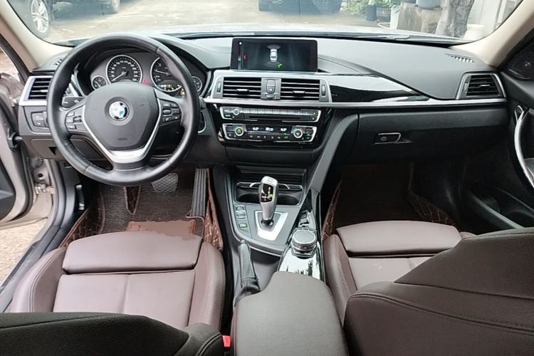 Used BMW 3 Series 2019 320Li Fashion Model Center Console