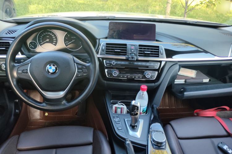 Used BMW 3 Series 2019 320Li Fashion Model Center Console