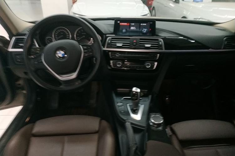 Used BMW 3 Series 2019 320Li xDrive Fashion Model Center Console