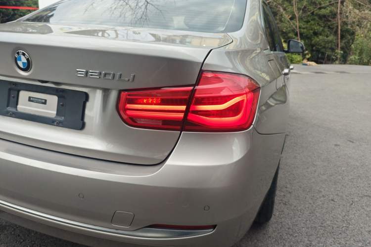 Used BMW 3 Series 2019 320Li Fashion Model Exterior 3