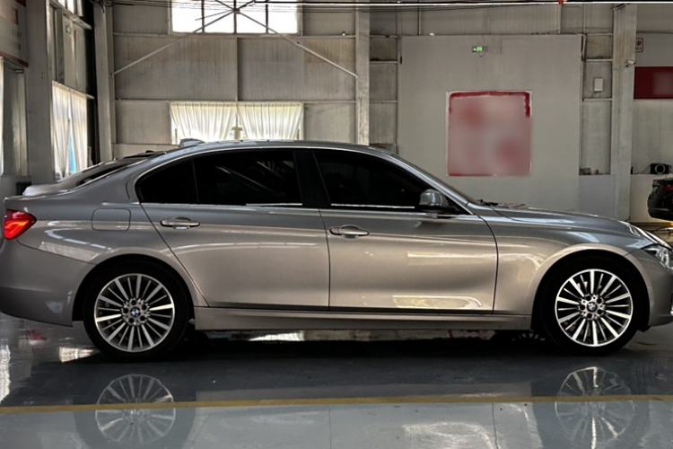 Used BMW 3 Series 2019 320Li Fashion Model Exterior 3