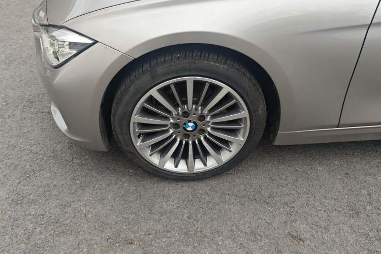 Used BMW 3 Series 2019 320Li Fashion Model Exterior 4