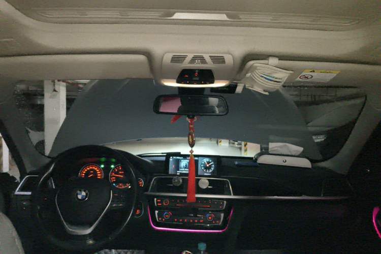Used BMW 3 Series 2019 320Li Fashion Model Headliner