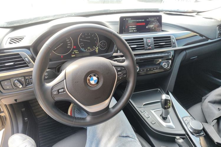 Used BMW 3 Series 2019 320Li Fashion Model Interior 2