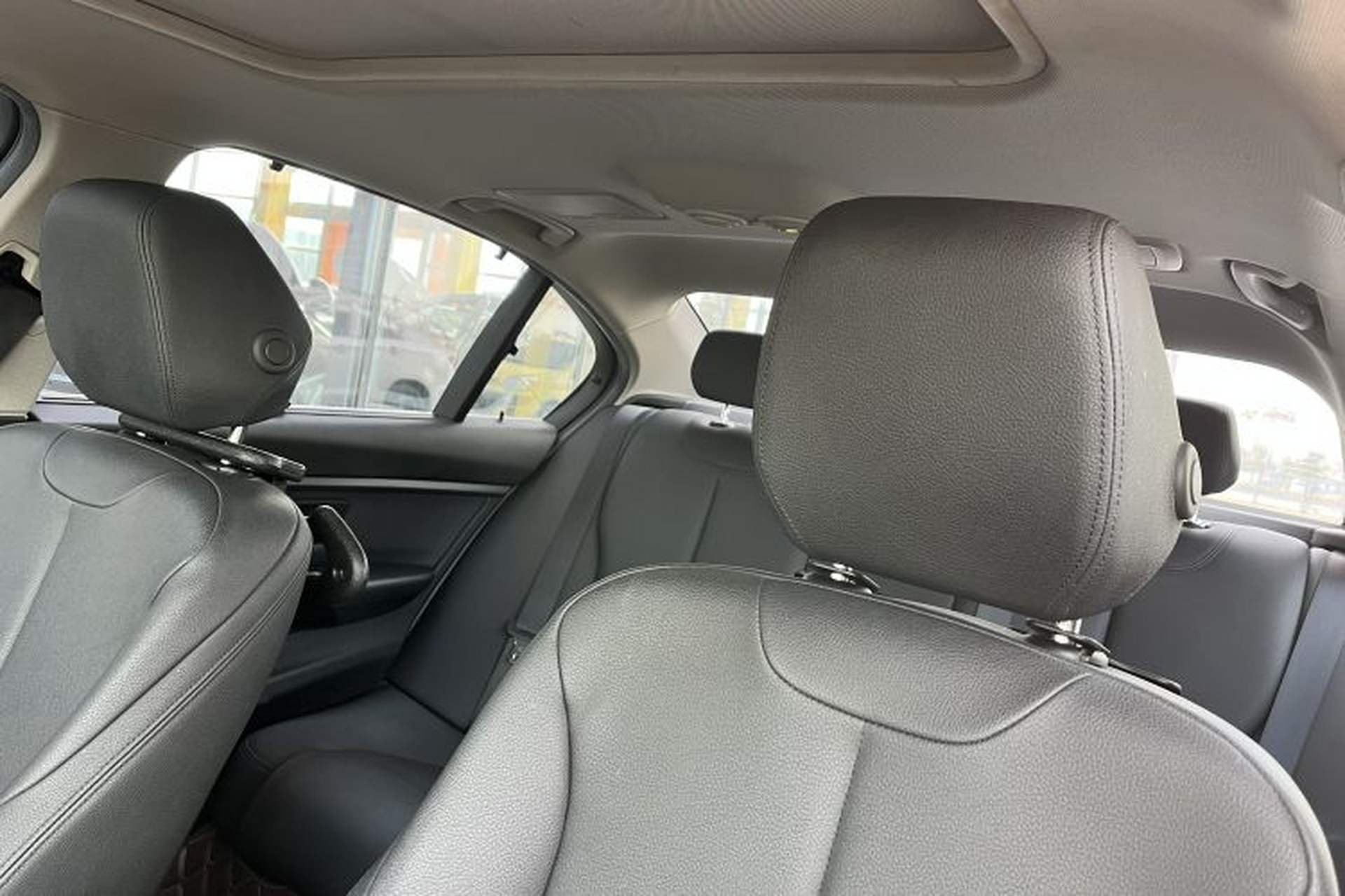 Used BMW 3 Series 2019 320Li Fashion Model Interior 4