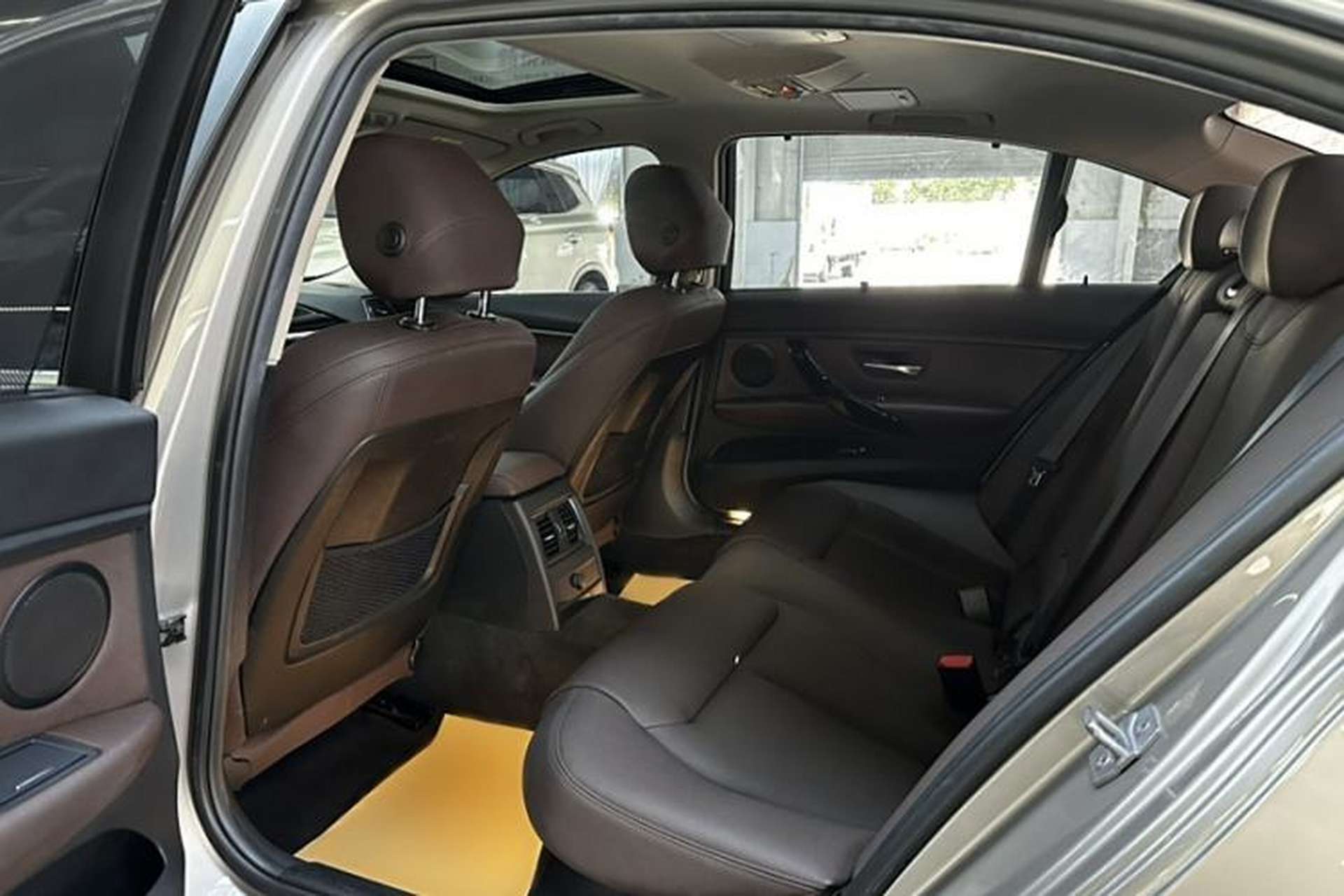 Used BMW 3 Series 2019 320Li Fashion Model Interior 4