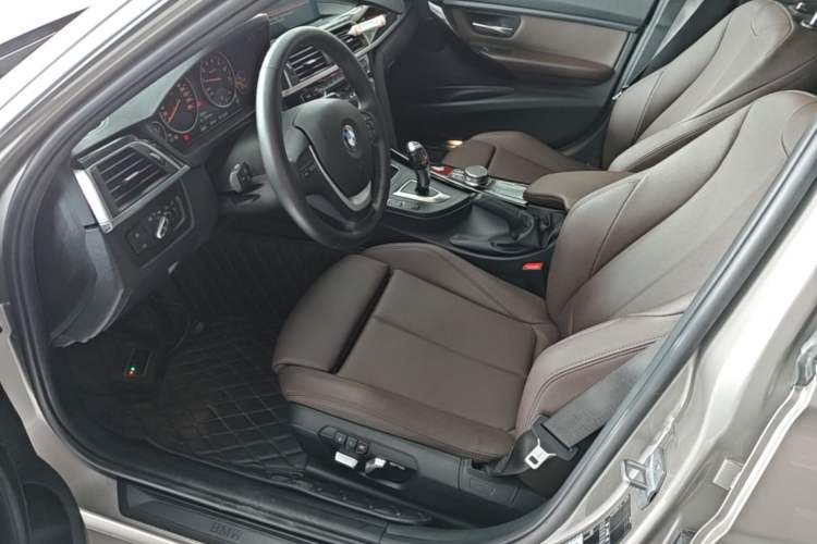 Used BMW 3 Series 2019 320Li Fashion Model Left Front Seat