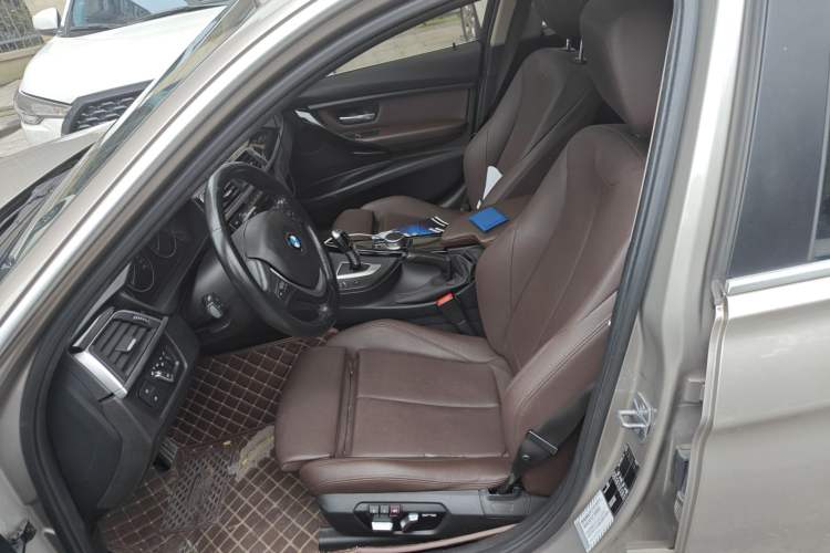 Used BMW 3 Series 2019 320Li Fashion Model Left Front Seat