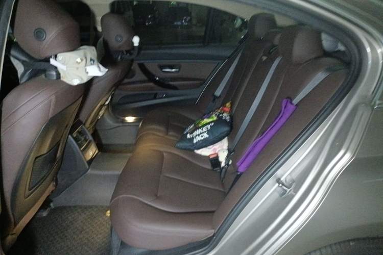 Used BMW 3 Series 2019 320Li xDrive Fashion Model Left Rear Seat