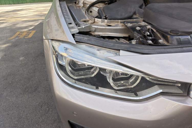 Used BMW 3 Series 2019 320Li Fashion Model Right Front Headlight