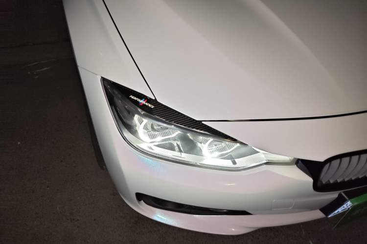 Used BMW 3 Series 2019 320Li Fashion Model Right Front Headlight