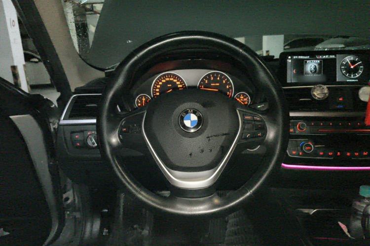 Used BMW 3 Series 2019 320Li Fashion Model Steering Wheel