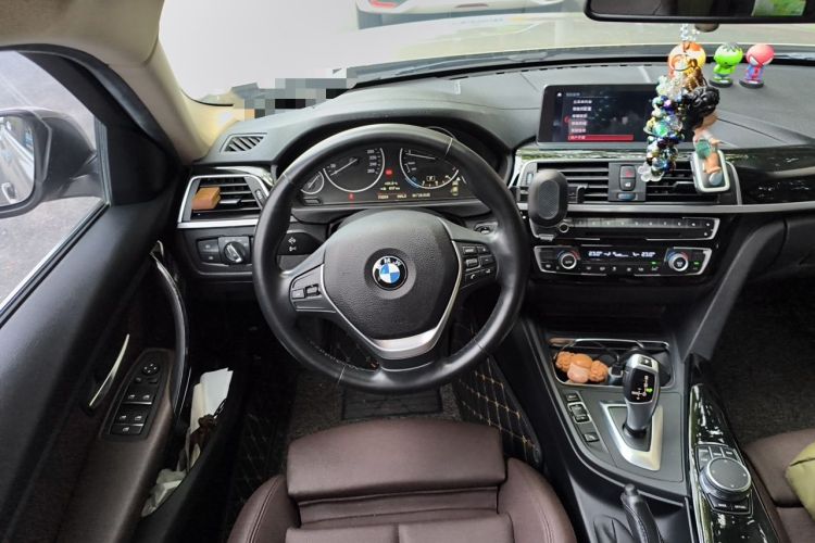 Used BMW 3 Series 2019 320Li Fashion Model Steering Wheel