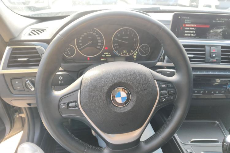 Used BMW 3 Series 2019 320Li Fashion Model Steering Wheel