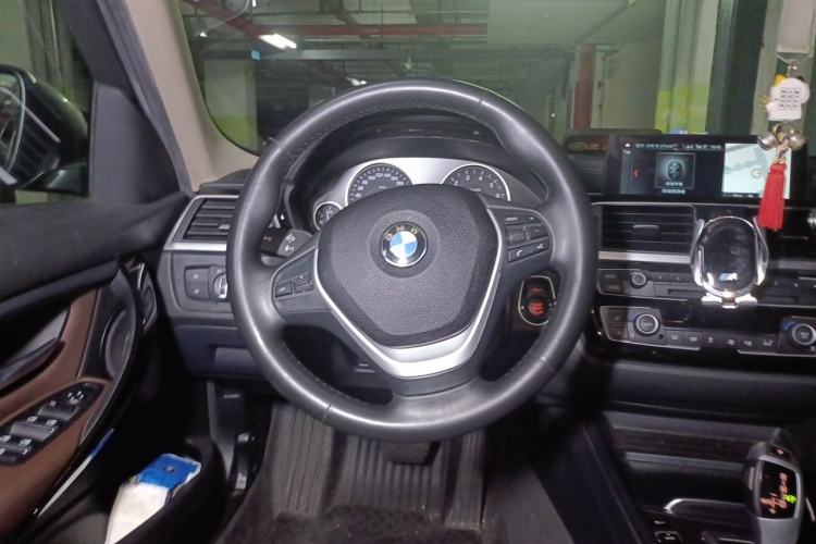Used BMW 3 Series 2019 320Li xDrive Fashion Model Steering Wheel
