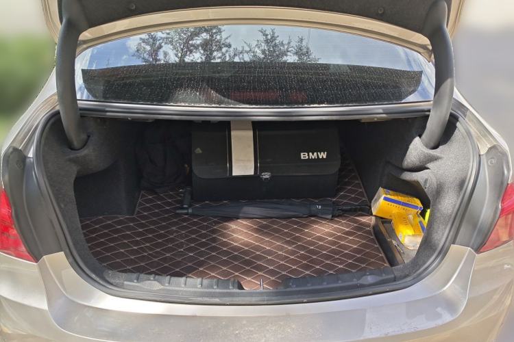 Used BMW 3 Series 2019 320Li Fashion Model Trunk