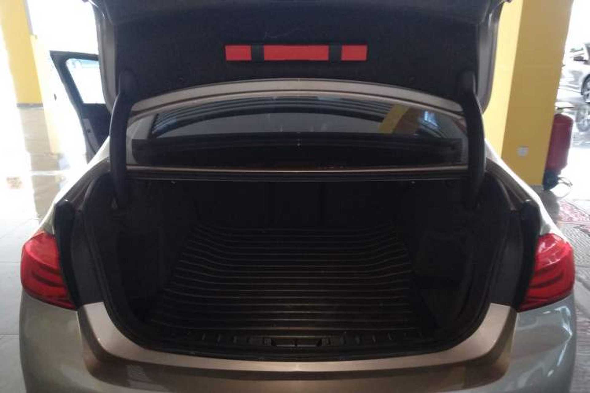Used BMW 3 Series 2019 320Li Fashion Model Trunk
