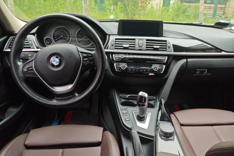 Used BMW 3 Series 2019 320Li Fashion Model Center Console