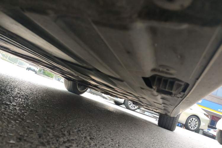 Used BMW 3 Series 2019 320Li Fashion Model Chassis Front Left