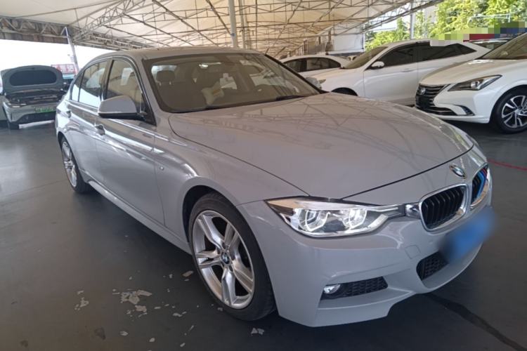 Used BMW 3 Series 2019 320Li M Sport Package Front Right 45 Deg