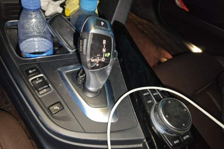 Used BMW 3 Series 2019 320Li Fashion Model Gear Lever