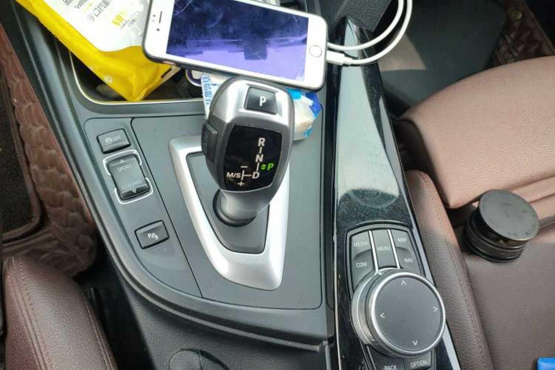 Used BMW 3 Series 2019 320Li Fashion Model Gear Lever