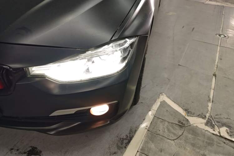 Used BMW 3 Series 2019 320Li Fashion Model Left Front Headlight