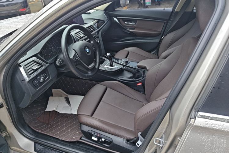 Used BMW 3 Series 2019 320Li Fashion Model Left Front Seat