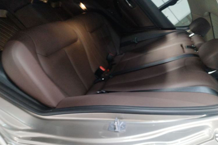 Used BMW 3 Series 2019 320Li Fashion Model Left Rear Seat
