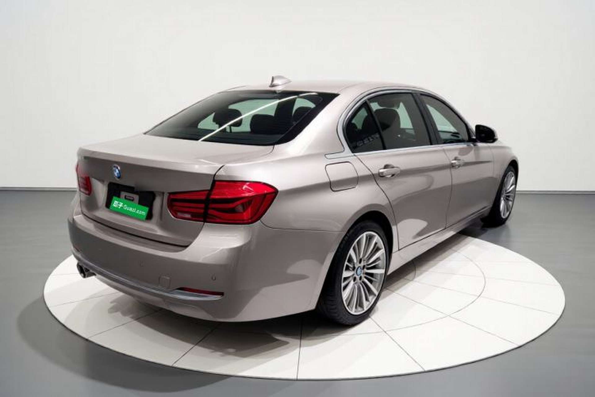 Used BMW 3 Series 2019 320Li Fashion Model Rear Right 45 Deg