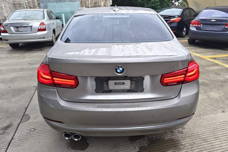 Used BMW 3 Series 2019 320Li Fashion Model Rear