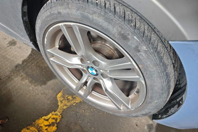 Used BMW 3 Series 2019 320Li M Sport Night Edition Right Front Wheel Hub