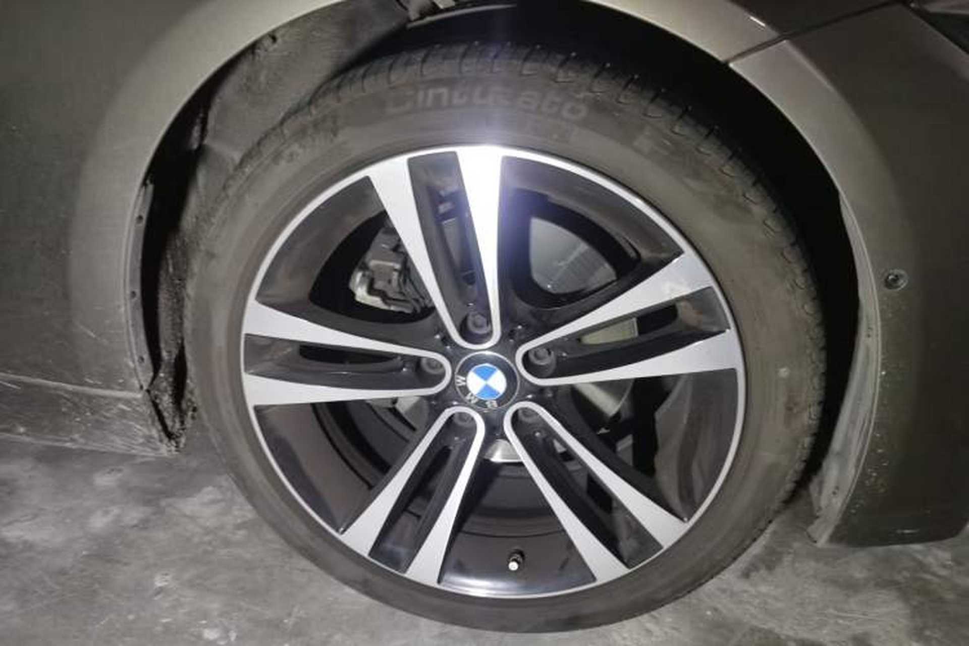 Used BMW 3 Series 2019 320Li M Sport Package Right Front Wheel Hub