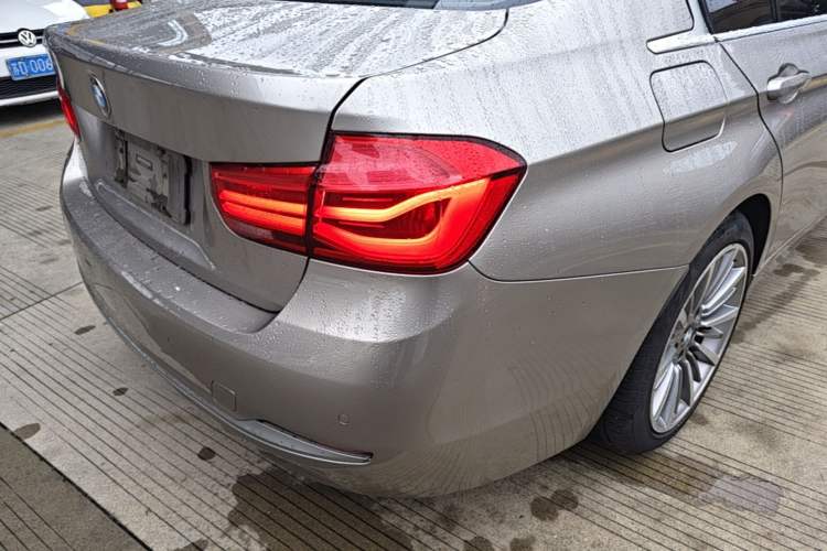 Used BMW 3 Series 2019 320Li Fashion Model Right Rear Taillight