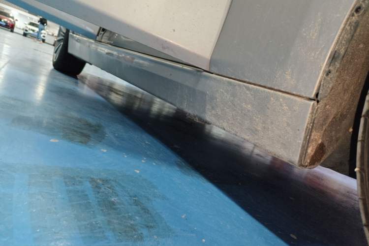 Used BMW 3 Series 2019 320Li Fashion Model Right Side Sill