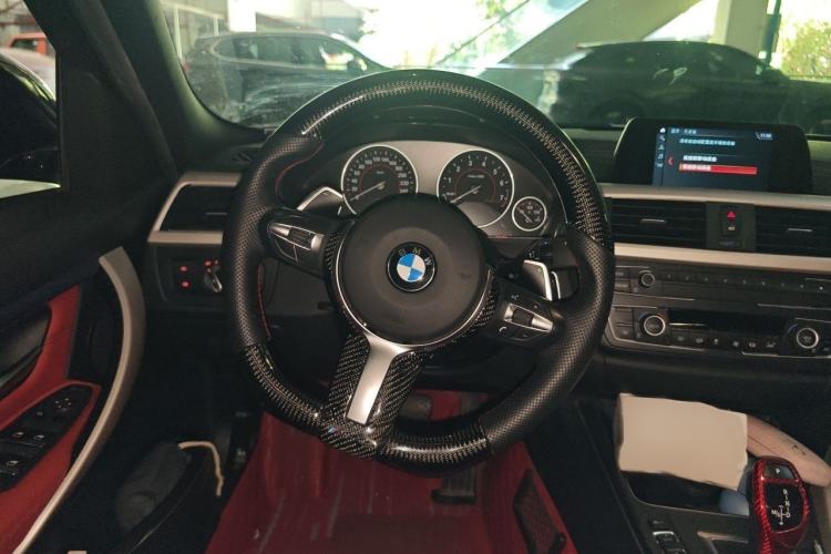 Used BMW 3 Series 2019 320i M Sport Package Steering Wheel